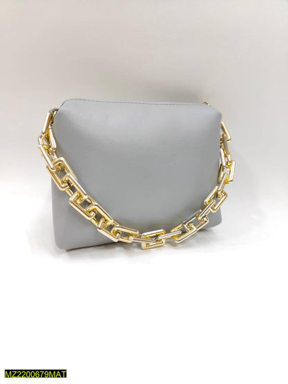 Women thick chain makeup pouch