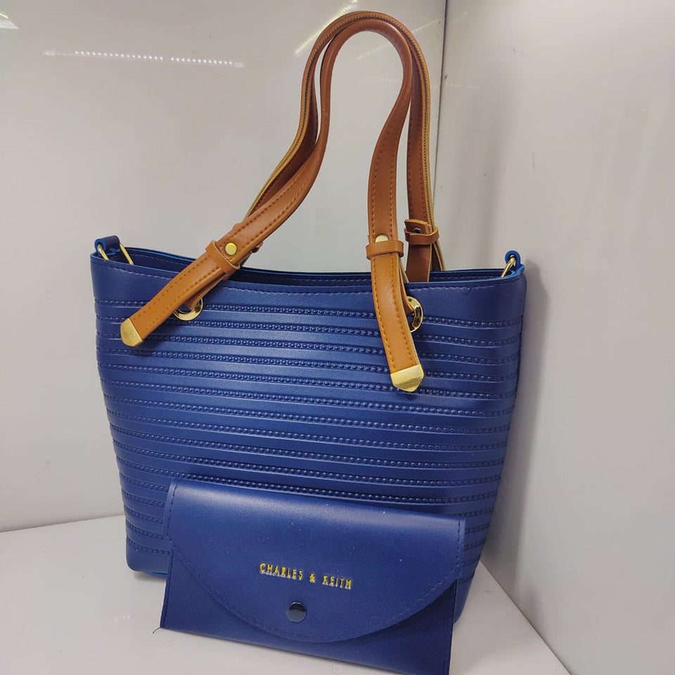 2 pcs prime quality ladies shoulder bag set
