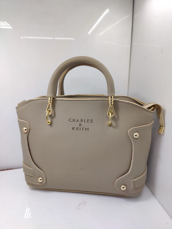 Urban Glamour branded handbag for women and girls