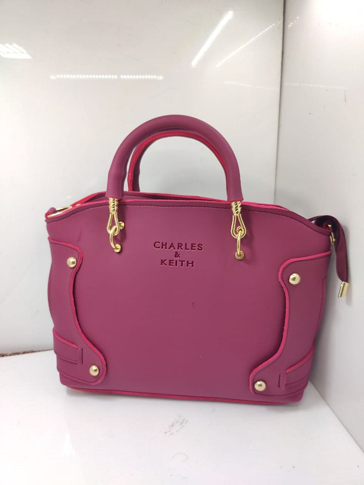 Urban Glamour branded handbag for women and girls