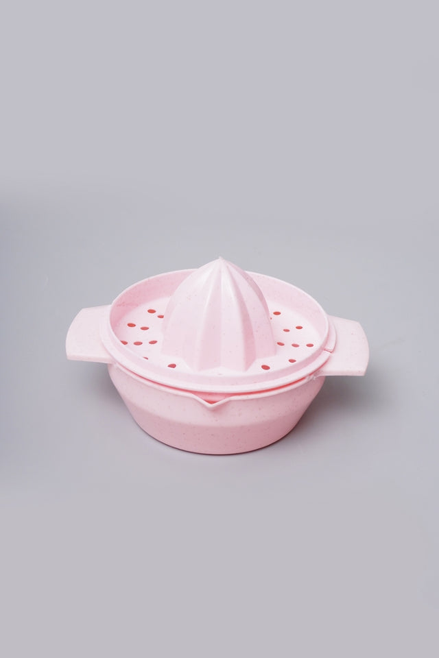 Name: Manual Juicer