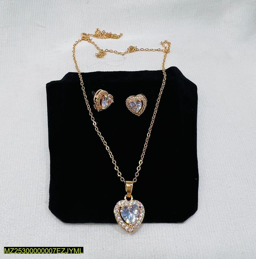 Heart shape 1 carat pendant set
