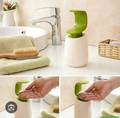Plastic C-Shaped Liquid Soap Dispenser Liquid Wash Bottle
