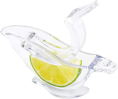 Hand juicer