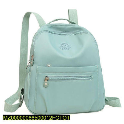 Plane front zipper casual backpack